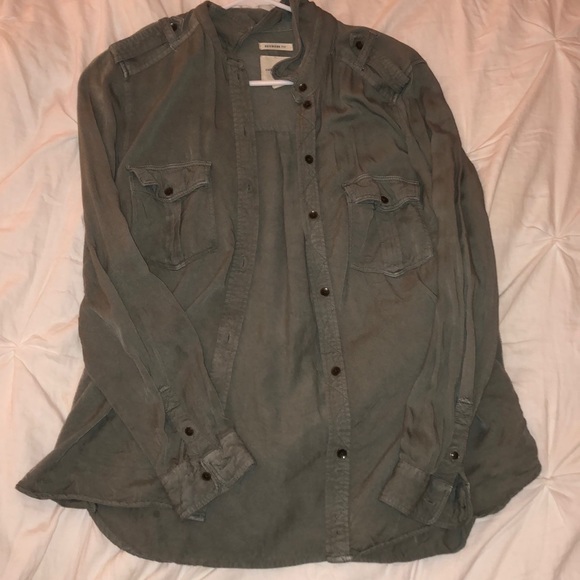 American Eagle Outfitters Tops - army green jacket
